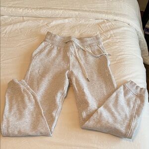 Lululemon gray sweatpant joggers
